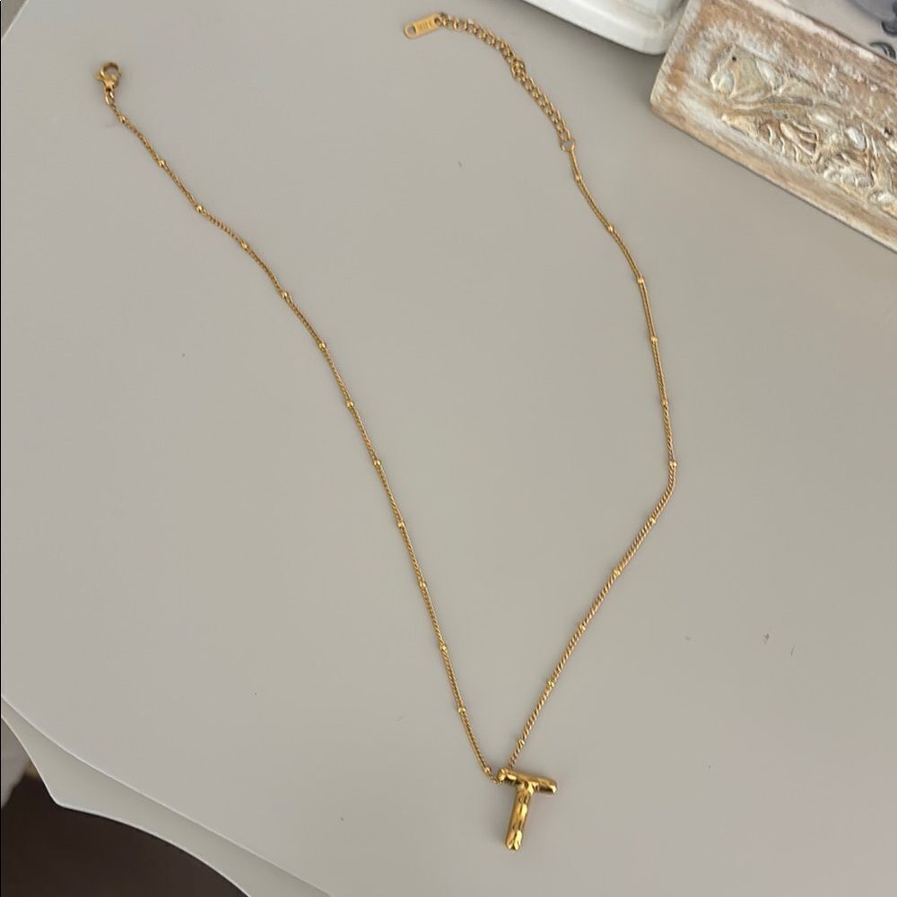 Bubble initial T Necklace with Pendant NEW